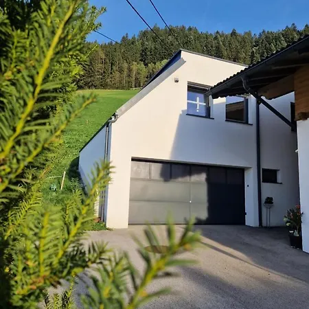 Helisa Apartament *